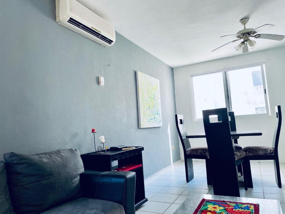 Punta Me Apartments & Rooms In Punta Sam Ferry Beach 칸쿤 외부 사진