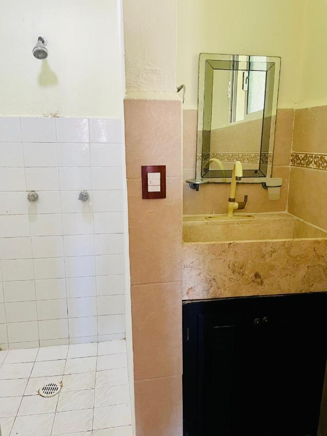 Punta Me Apartments & Rooms In Punta Sam Ferry Beach 칸쿤 외부 사진